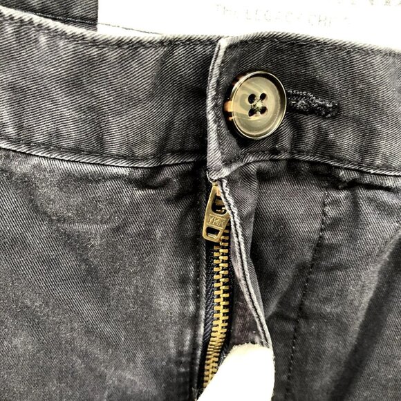 Lands' End Pleated Front Chino Shorts Mens Size 37 Navy Blue Legacy Chino Khaki - Picture 3 of 8